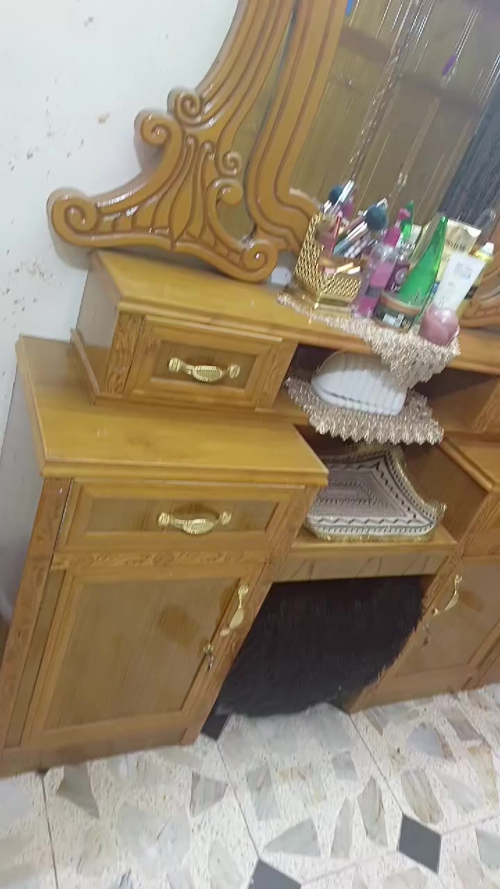 غرفه صاج اخذتهه قبل شهر اريدهاا بمليون ونص وبيها مجال


**إذا كنت صاحب هذا الإعلان وتريد حذفه لأي سبب، رجاءا أرسل رسالة إلى الدعم الفني**