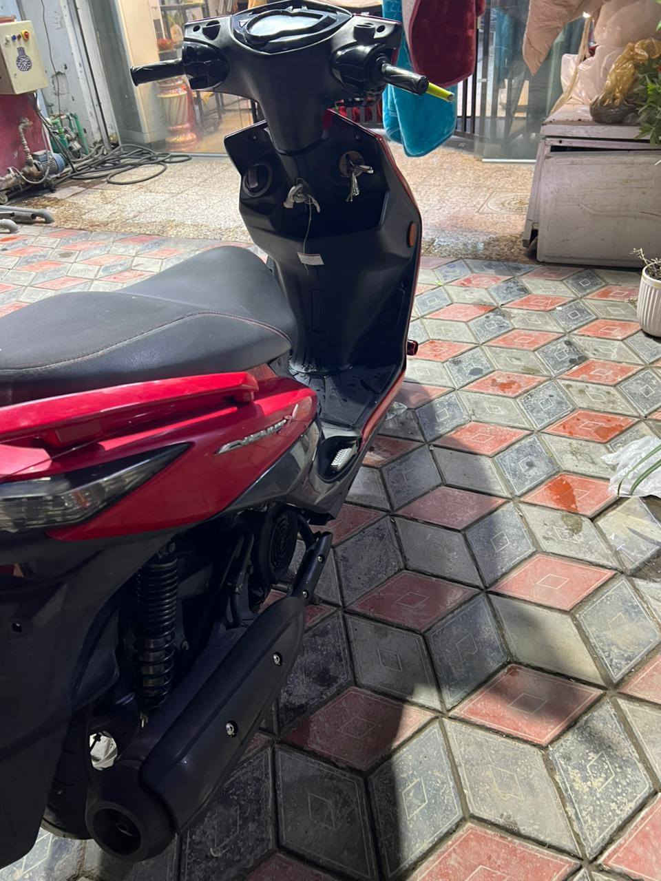 سلام عليكم شباب سكنس لد ياباني اصلي مكفوله كفاله عامه كشر ومكينه دراجه بيه مكينه تموت *********** اتصل وبل خدمه
