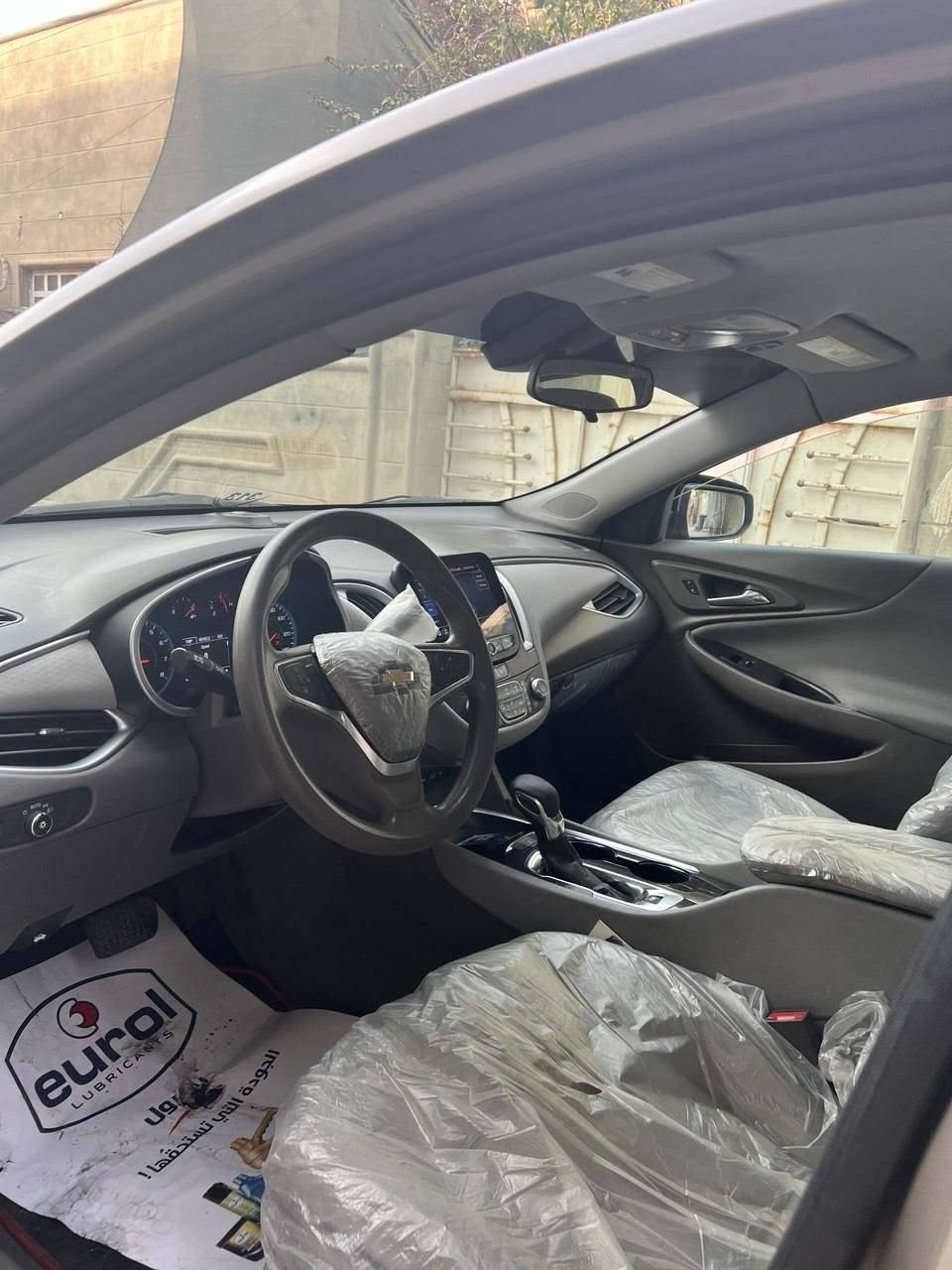🚗مالیبو 2022 LT
ماشية ٦٨ ألف 

الضرر/  بس جاملغ امامي نصه مصبوغ و بنيد مبدل والجملغ الثاني بارد بل حافه ماء الراديتر ابلاد غاز التبريد على وضع الشركه بجم كبس 

رقم سليمانية بسمي الرقم الجديد
مواصفات 

🟡 بصمه ابواب + جنطه

🟡 تشغيل عن بعد 

🟡رادار امامي

🟡 قياده ذاتيه 

🟡 تحديد مسار 

🟡محرك 1500 توربو ✈️

🟡سايد بريك بصمه

🟡مانع انزلاق

🟡لدات اماميه ثلجي
🟡كشنات تدفئه + كهرباء ⚡️ 
🟡تبريد مناخين منفصل SYNC
🟡تبريد قطعتين امامي خلفي بيانو 
🟡شاشه كبيره تدعم 📲Android Auto/car play

🟡خرائط Gps📌

🟡كامره خلفيه دواره  📷 

🟡حساسات خلفيه

🟡كروز مثبت سرعه

🟡شاشة ضبط واعطال بل دشبول

🟡منافذ USP/ 12V /Tip C

🟡مانع انزلاق ⛔️

🟡حساس اطارات

🟡4 دسك/ Abs

🟡السياره ماشالله جاهزه من جميع النواحي 

🟡ارضيات كتلوكات  

🟡اطفاء ذاتي عن التوقف 

🟡تحكمات جهتين 

 🟡الجام الامامي اوتو
طخم تاير جديد

السعر 110 و بيها مجال 

📍مكاني بغداد البياع شرطة الخامسة
***********📞
