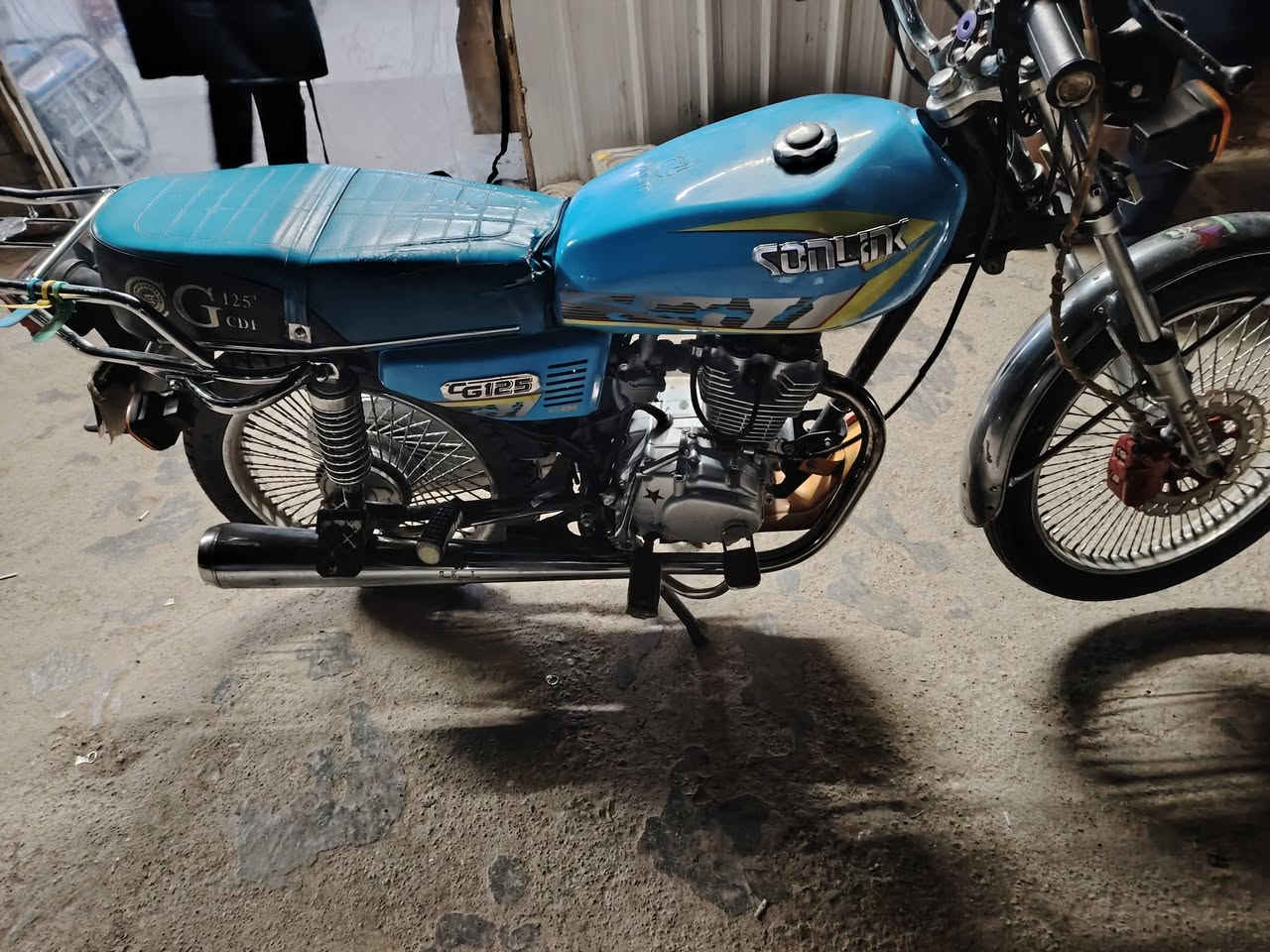 تايكر موديل  23 دراجه نقص مابيه. خير من الله ما مفتوح محركه ما مدود سبانه علي ترايك اللبصره مكان دراجه واسط عزيزيه مكلف بنشر صاحب الدراجه ***********ماريد خاص اي ستفسار يم صاحب الدراجه
