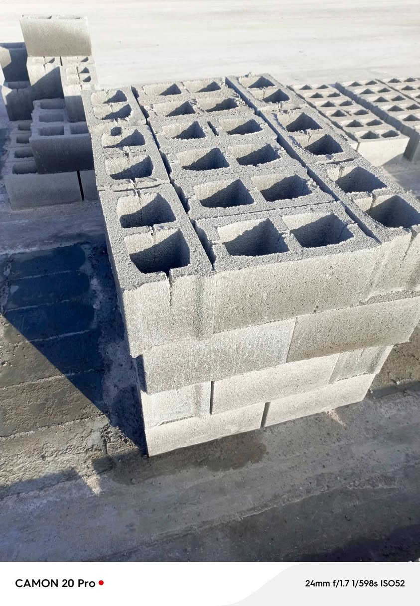 سلام عليكم يوجد بلوك رقم واحد شرط مايعجبك يرجع قالب جديد الاستفسار عل رقم ***********
