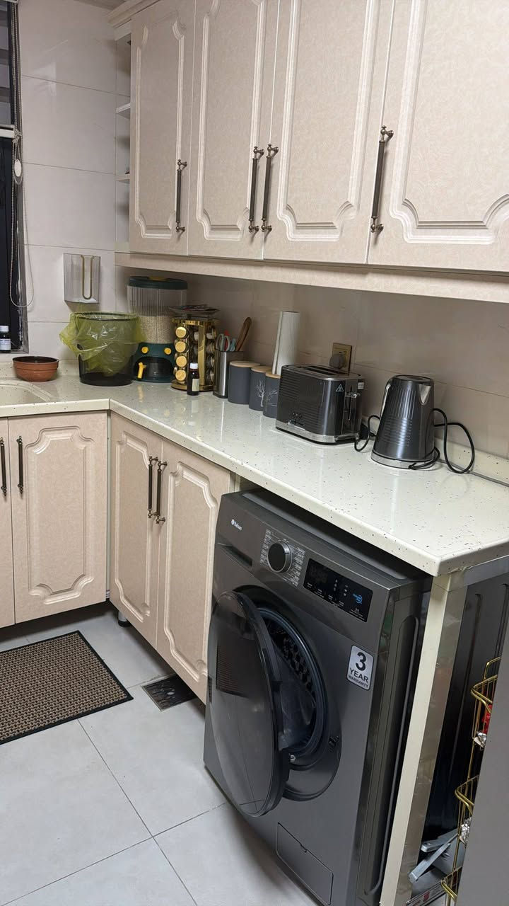 للبيع
للاستفسار
***********
