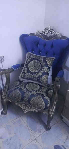 سلام عليكم تخم زان تركي عشر مقاعد مع طبله وسطيه مرمر نظيف حيل مكاني البياع حي التراث ***********
