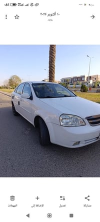 ٢٠٠٩ • كاميرا • قفل مركزي