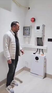 طاقة شمسية • تركيب • العزيزية