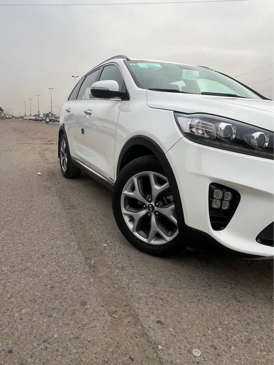 سورنتو خليجي ٢٠١٦ للبيع نقد او اقساط
فول عدا البانورما
بيها حادث جافية تعميرة درجة اولى ومابيها اي نقص
رقم بغداد بسمي
سعر ١٧٥٠٠ بيها مجال

*********** بغداد, العراق
