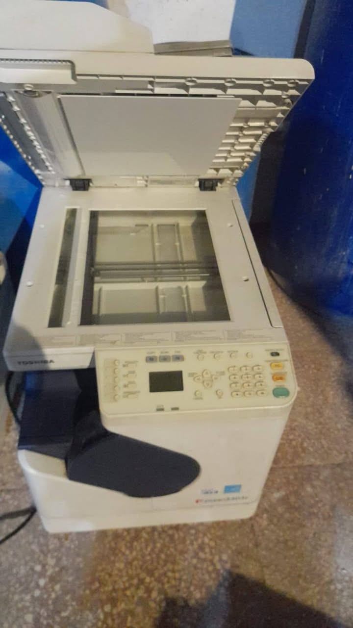 ثلاث طابعات شغاله  للبيع 0798180858


**إذا كنت صاحب هذا الإعلان وتريد حذفه لأي سبب، رجاءا أرسل رسالة إلى الدعم الفني**