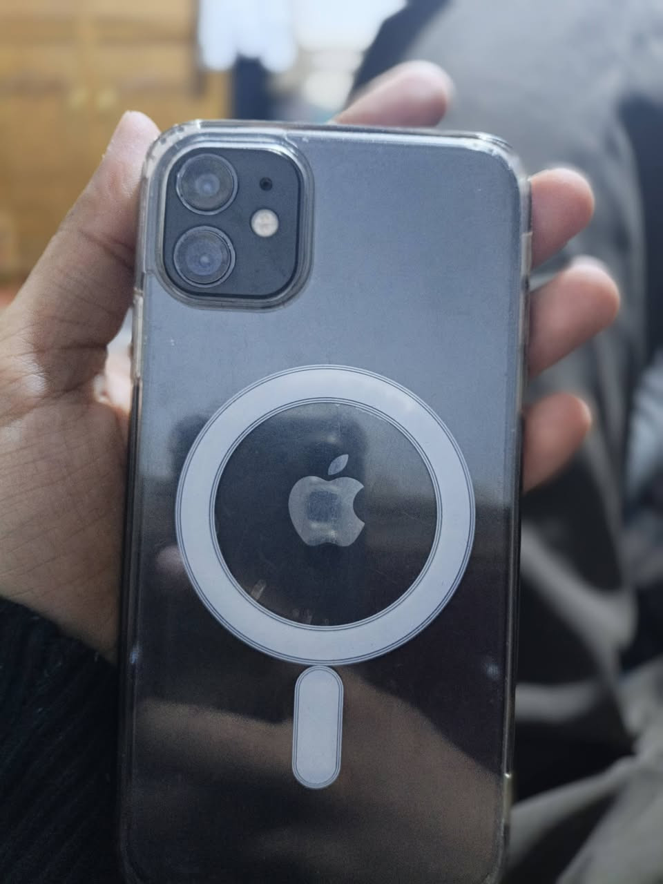 ايفون 11عادي نضيف حيل مبدل بطاريه اصليه 100وشاشه نوعيه راقيه كلش بي تغويش بسيط بل  كامره الاماميه يتنظف ويروح 
سعر 150قفل قفل 
مكاني نجف ***********
