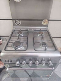 طباخ للبيع اتصال 07800545757