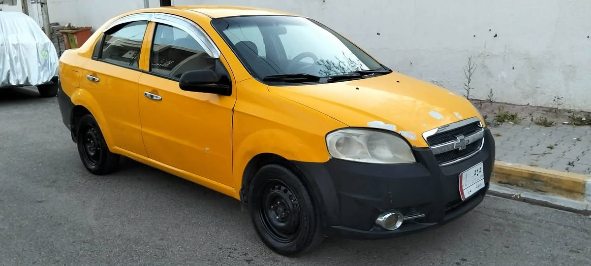 اڤيو گير عادي موديل 2008 مشروع وطني تبريد بدون ضربه محرك 16 كبير شرط تحويل وغرامات سعر 53 وبي مجال  للاستفسار اتصل برقم ***********

