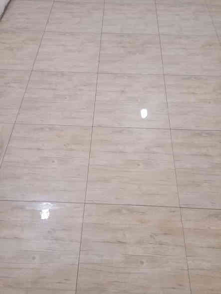 خلفه تطبيك ارضيات وبايات درج
*********** حمودي 
متواجد خاص واتساب 
متفرغ حاليا
