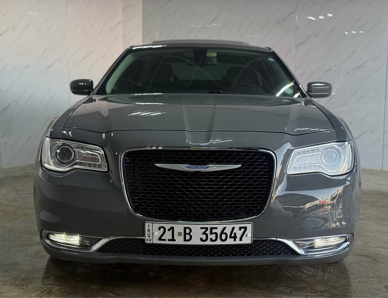 Chrysler 300 Touring⚜️
‎مودیل:2019
53.000mil ماشي
كلین تایتل كل شيء بشرط✅
 ‎:مواصفات
٢بصمة،كیر بالسكان،شغال،شاشة جبيرة،كشنات جلد حار
‎‏‎…مرايه حار،تحديد سرعة،مركزي،كاميرا،بانوراما، لایتات ليد

‎محرك ٦ سلندر. كل شيء بشرط 
سعر:$💵290
‎ السليمانية 📍
0773 554 8009📞
………………
Chrysler 300 Touring⚜️
‎مۆدیلی:2019
53.000mil
كلین تایتڵ هەمووی بەشەرت✅
‎:مواسەفاتی
‎٢ بەسمە،گێڕی پشت سوكان،شەغال،شاشە گەورە،كوشن جلد،كوشن گەرمی،ئاوێنەی گەرمی،دیاریكردنی خێرای،مەركەزی،كامێرا،پانۆراما،لایت لید،بلاجكتۆر.هتد

‎شەش بستۆن(مەكینەی نەكراوەتەوە)
‎هەموو گیانی بەشەرت مەكینە و گێڕ و كارەبای
سعر:$💵290
‎سلێمانی📍
0773 554 8009📞⁩
Admin🌹 السليمانية, العراق
