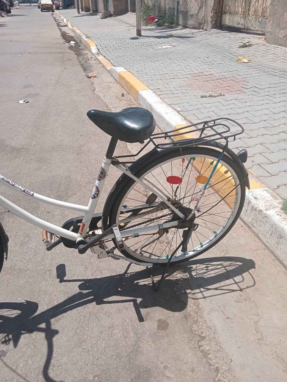 السلام عليكم بايسكل بناتي التاير الي وره كله جديد من جوب من تأير من بطيخه البايسكل بالله السعر 60 وبي مجال مرسله خاص ذمه بركبته الي يفوت مو شراي


**إذا كنت صاحب هذا الإعلان وتريد حذفه لأي سبب، رجاءا أرسل رسالة إلى الدعم الفني**