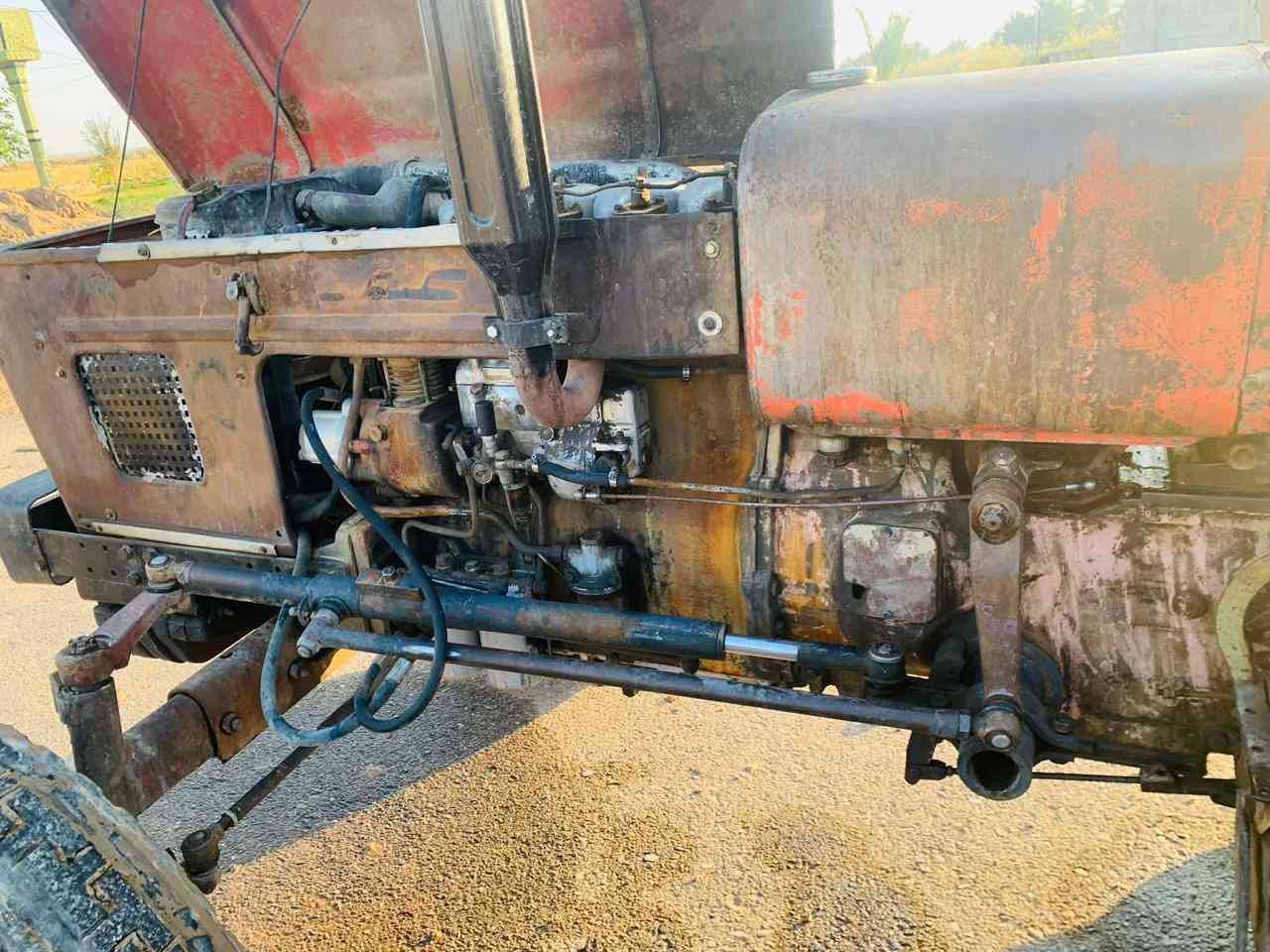 السلام عليكم مكينة عنتر(71) مكفولة كفالة عامة محرك كير اكسل كفالة كهربائيات كاملة تايرات جدد بور جديد جهاز رفع مكفول بيها سنوية بدون تحويل المكان ديالى الخالص تفاصيل اكثر اتصل وبيك خير وادلل
 ***********
*********** مكلف بالنشر
