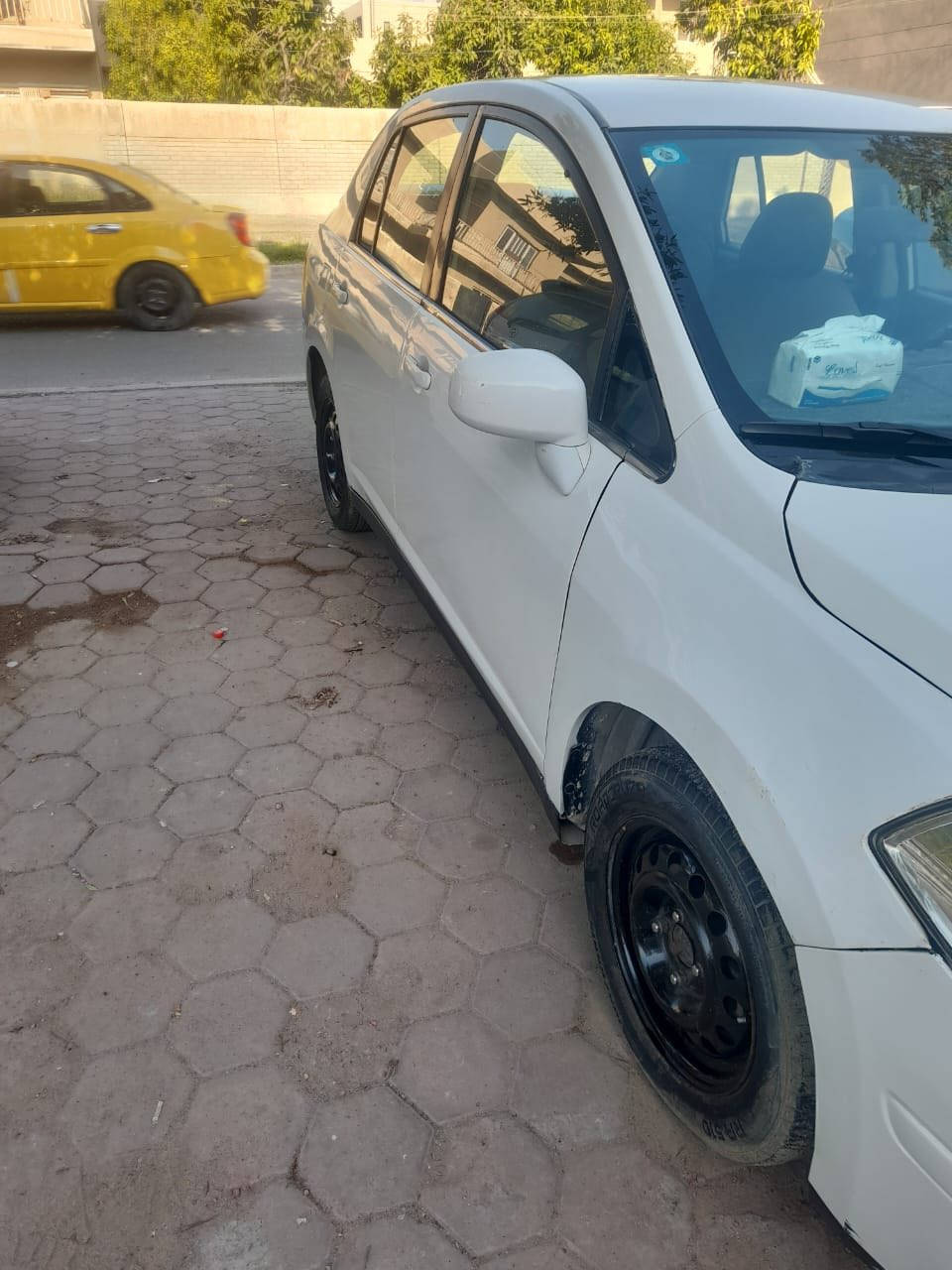 ‭***********‬

نيسان فيرسا محرك ٢٠٠٠ موديل ٢٠٠٨  كير محرك خير من الله  مصبوغ حزام  حادثها جاملغ الأيسر السعر ٧٢
