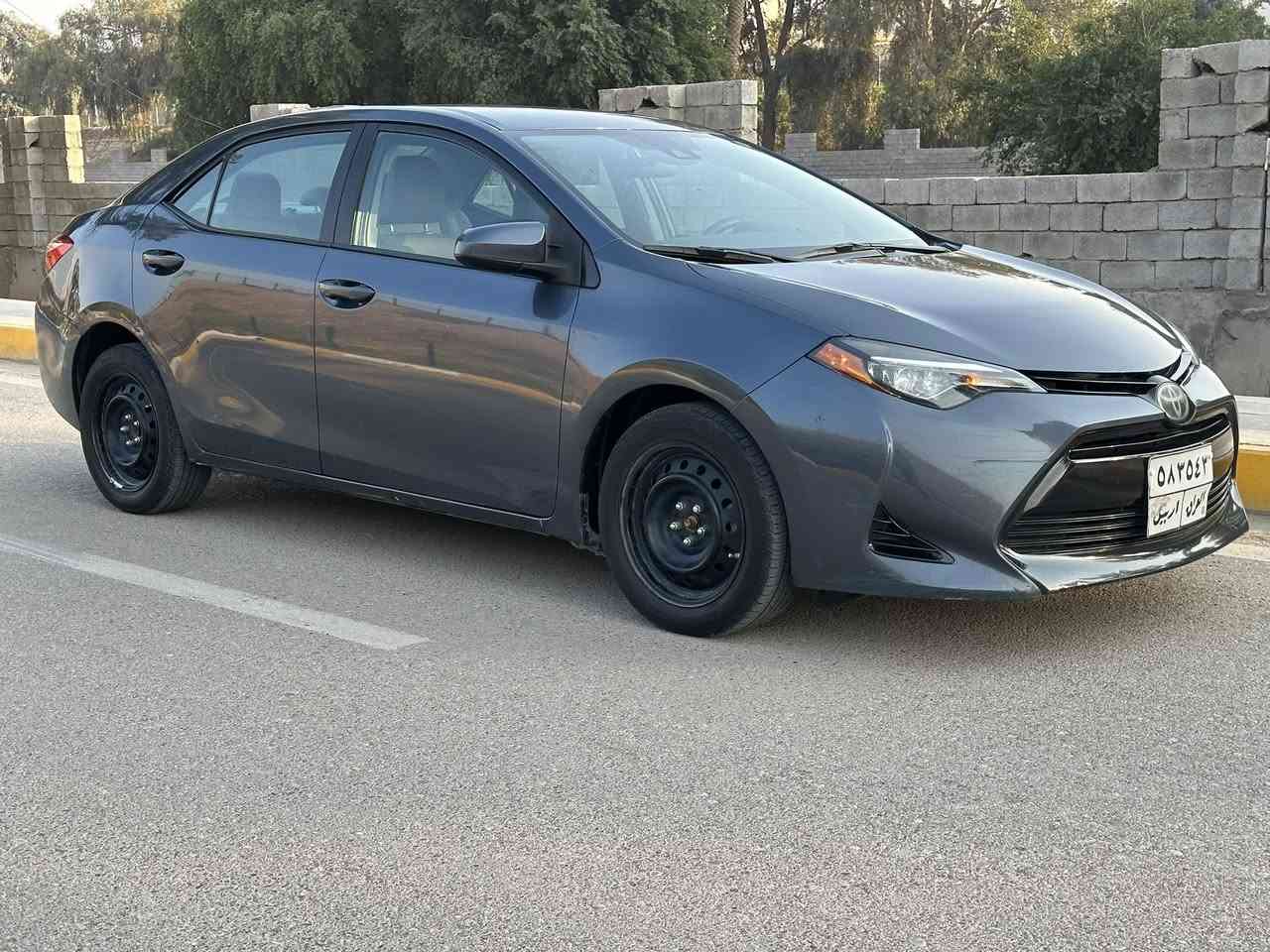 كورلا 2018 LE
بدون صبغ بدون ايرباك 
حتى الدعاميات بشربط بدون صبغ 
سياره شبه كلين بيها بارد قليل بالجاملغ الخلفي 
صور الحادث بالمنشور 

عداد المسافه 46 حقيقي 
السياره بدون اي نقص 
السعر 148 مجالها قليل 
مكان السياره بعقوبه 
***********￼
