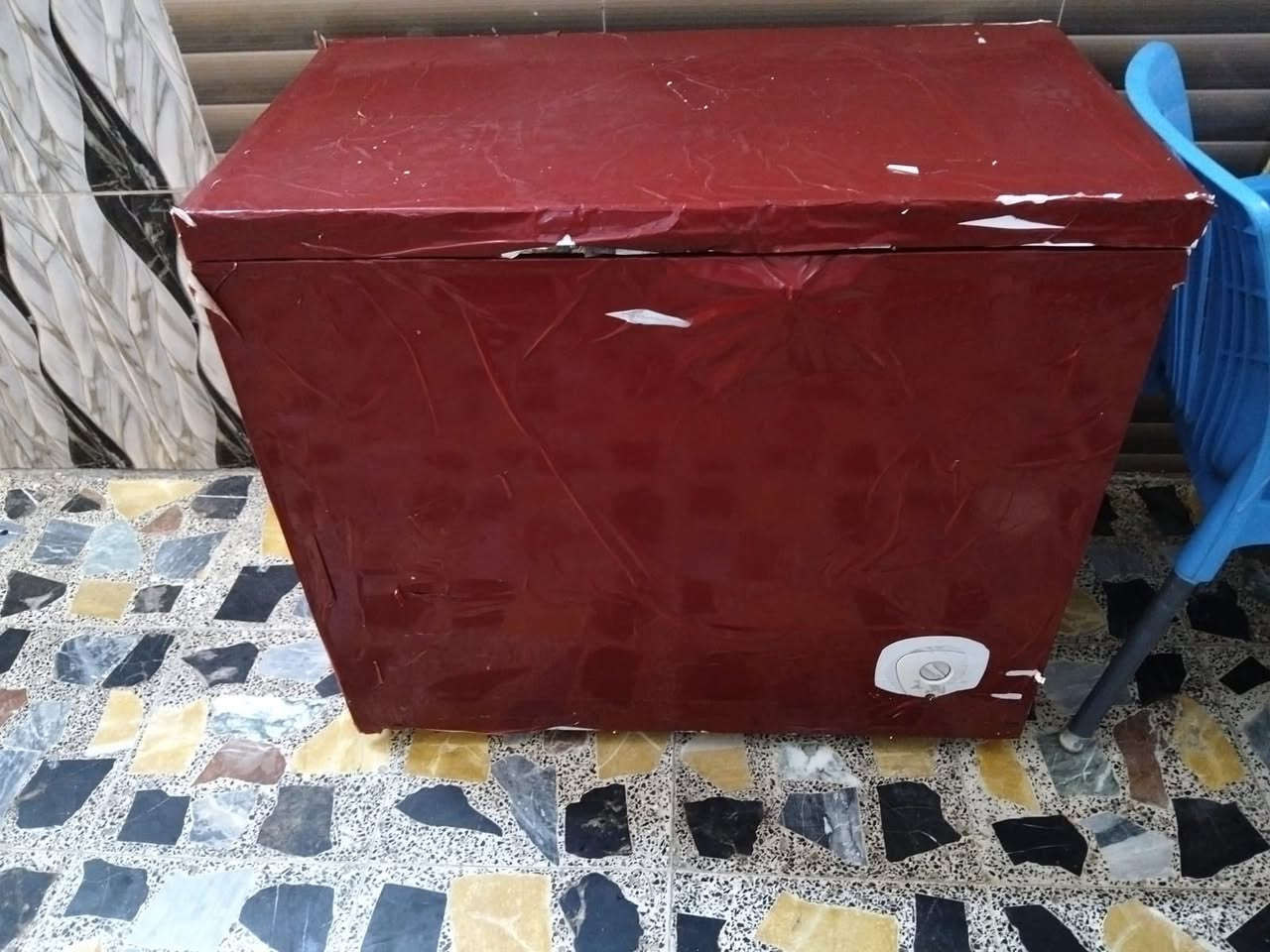 مجمدة للبيع بحالة جيدة.
السعر: 75 ألف دينار.

المكان: البلديات - شارع الكهرباء.

للاستفسار والمراسلة على الخاص.


**إذا كنت صاحب هذا الإعلان وتريد حذفه لأي سبب، رجاءا أرسل رسالة إلى الدعم الفني**