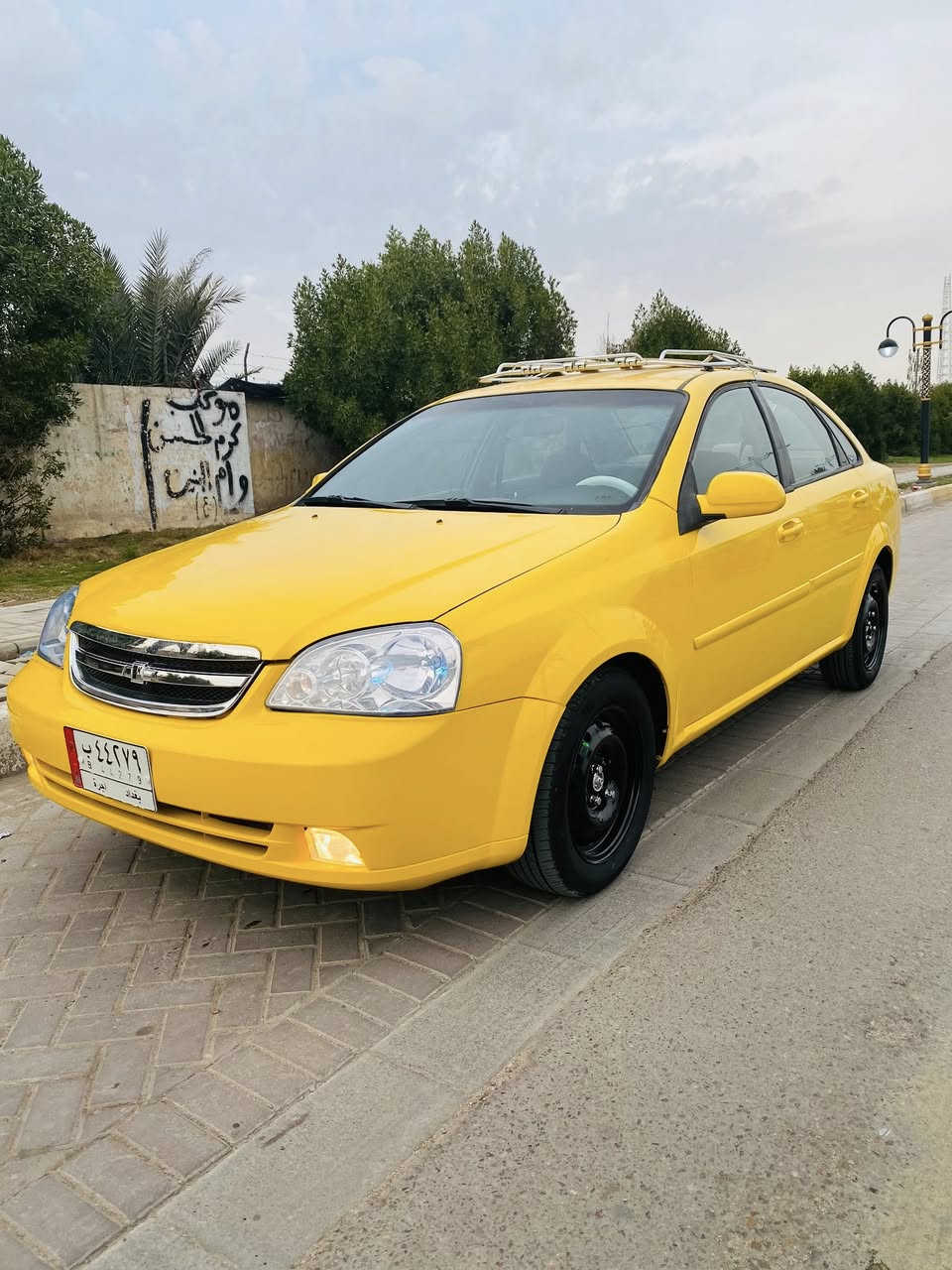 سلام عليكم سياره اوبترا للبيع موديل 2011 شركه العامه لسيارات مبدل بيه باب الصدر بدون اي دواخل مصبوغه حزام تخم تاير ويل جديد صدر إمامي وخلفي جديد كير محرك خير من الله مكان السياره بغداد ام الكبر والغزلان السعر 65 وبيه مجال بسيط الاستفسار ***********
