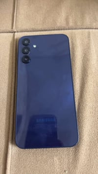 كلكسي A15    للبيع او مراوس ذاكره 128           السعر 125  رام 12 بصمه...