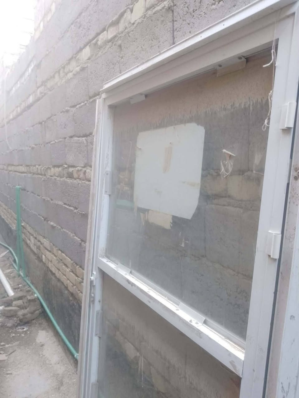 باب جام المنيوم
متر بمترين مع قطع جام متر وأكثر من متر العدد 6 قطع
***********9
