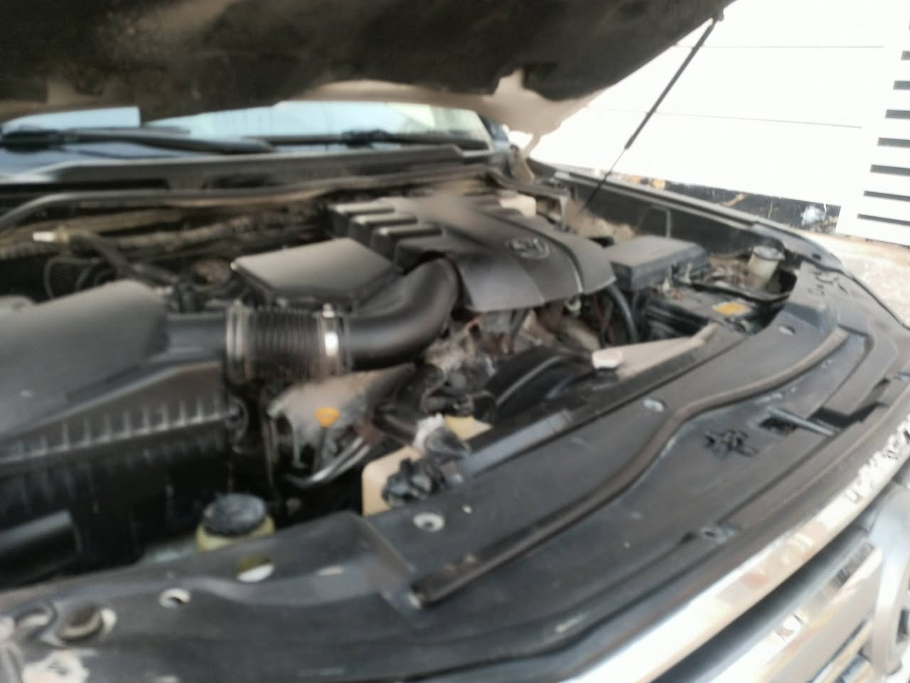 سلام عليكم لاندكروزر 2012 محدثه 2019 سياره بصمه 2 كامرات اماميه وخلفيه
مكينه وكير مامفتوحات 

فتحه 

تبريد 3 قطع 

ثلاجه 

بريم 

صبغ حزام فقط بدون ضربه 

السعر 265 

***********
