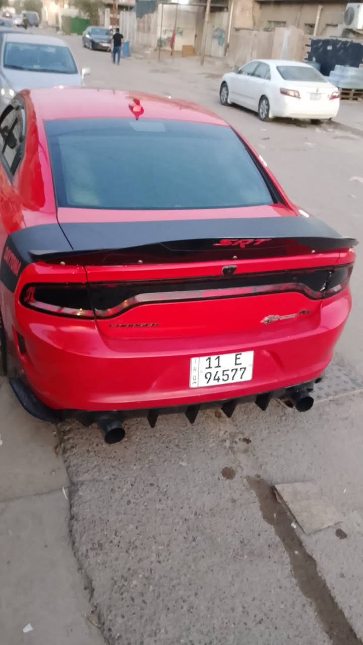 السلام عليكم دوج جارجر موديل 16اصل
حادث جاملغ وبنيد مكينه 5700 هيمي 
السياره محدثه تحديث كامل منضومت غاز ام السبير 
الداخل كله كاربون فايبر السياره مل جناي ومتعوب عليه 
وبل عافيه عل الي يأخذه السياره بسمي تحويل ثاني يوم 
هاتف***********السعر 178 العنوان بغداد البياع
