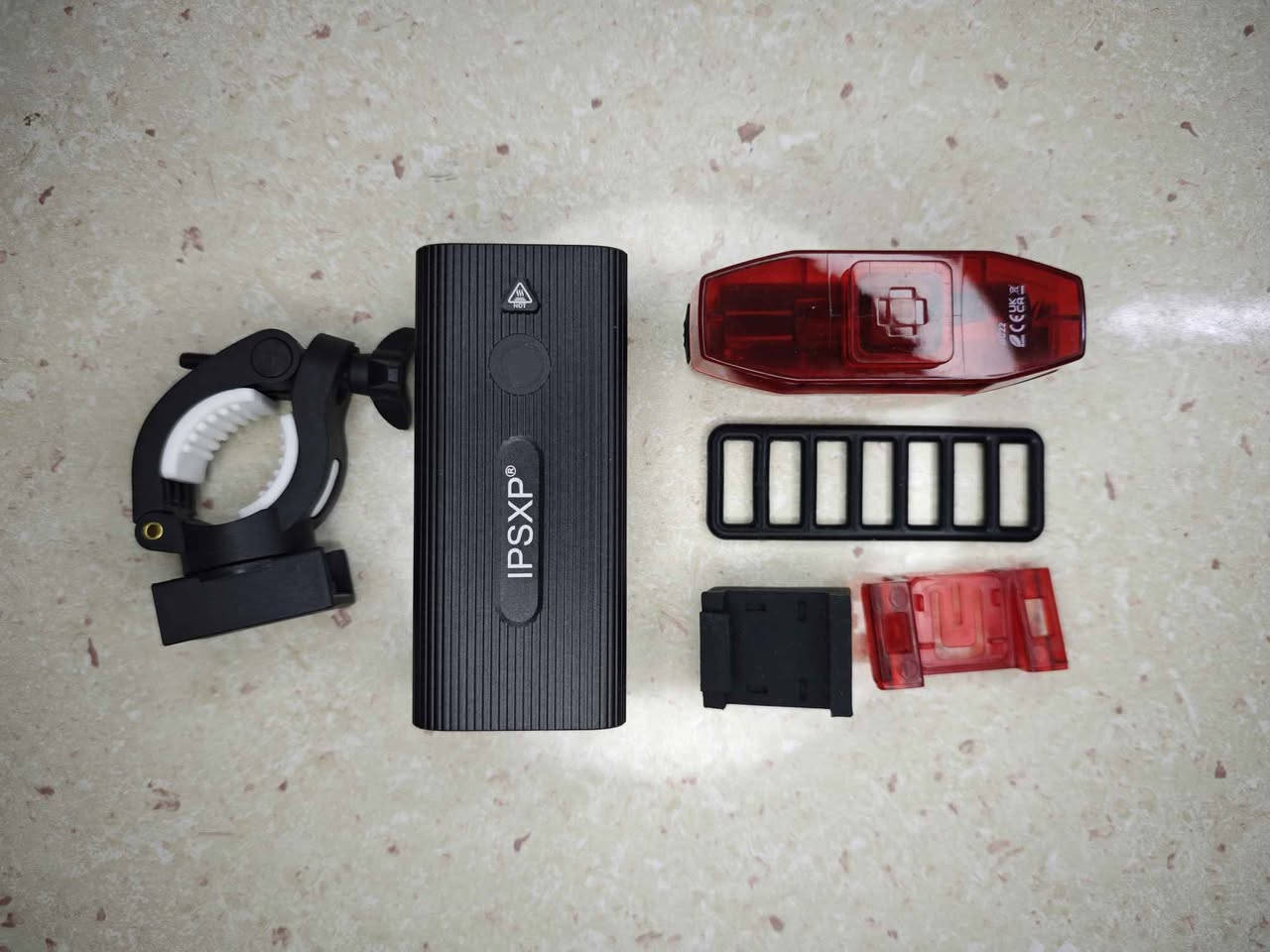 ipsxp p13 bicycle light السليمانية, العراق


**إذا كنت صاحب هذا الإعلان وتريد حذفه لأي سبب، رجاءا أرسل رسالة إلى الدعم الفني**