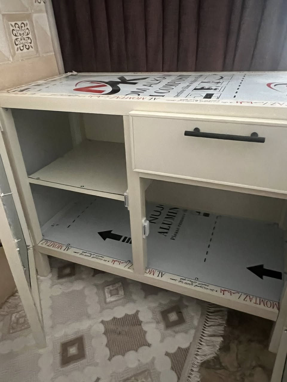 كاونتر ارضية فقط قياسها متر سعرها ٨٥جديد وكاونتر مع ملحق قياس متر ونص سعرة ١٥٠ مكان بغداد واكو توصيل


**إذا كنت صاحب هذا الإعلان وتريد حذفه لأي سبب، رجاءا أرسل رسالة إلى الدعم الفني**