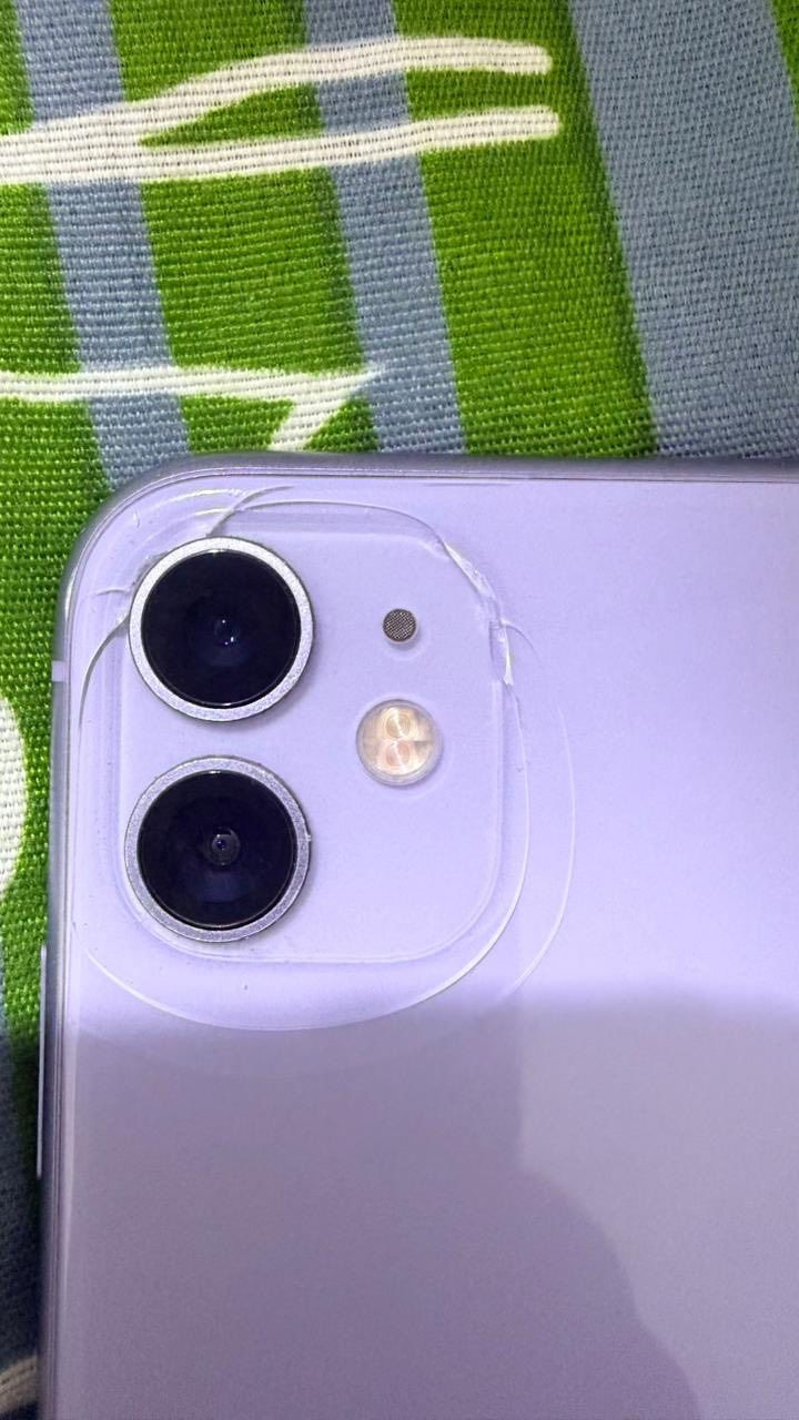 سلام عليكم ايفون 11عادي ذاكره 256 شاشه مبدله اصليه وكاله نموذج ام بي فطر بل ضهر كما موضح بل صوره بطاريه 81 الجهاز ما بي اي مشاكل الله شاهد انه استخدمه من 2023 وكلشي ما ابيه ابد مكان بصره الزبير سعر 250وبي مجال رقم الهاتف ***********
