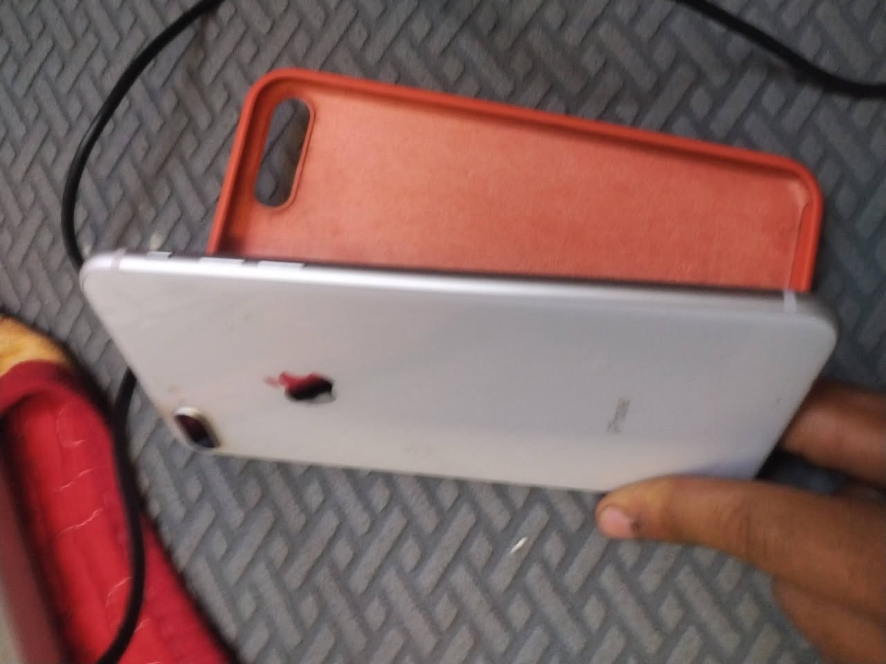 السلام عليكم ايفون ٨بلاس ذاكره ٢٥٦ جهاز جديد يخبل
رايده ب175 مكاني بغداد الدوره ***********
