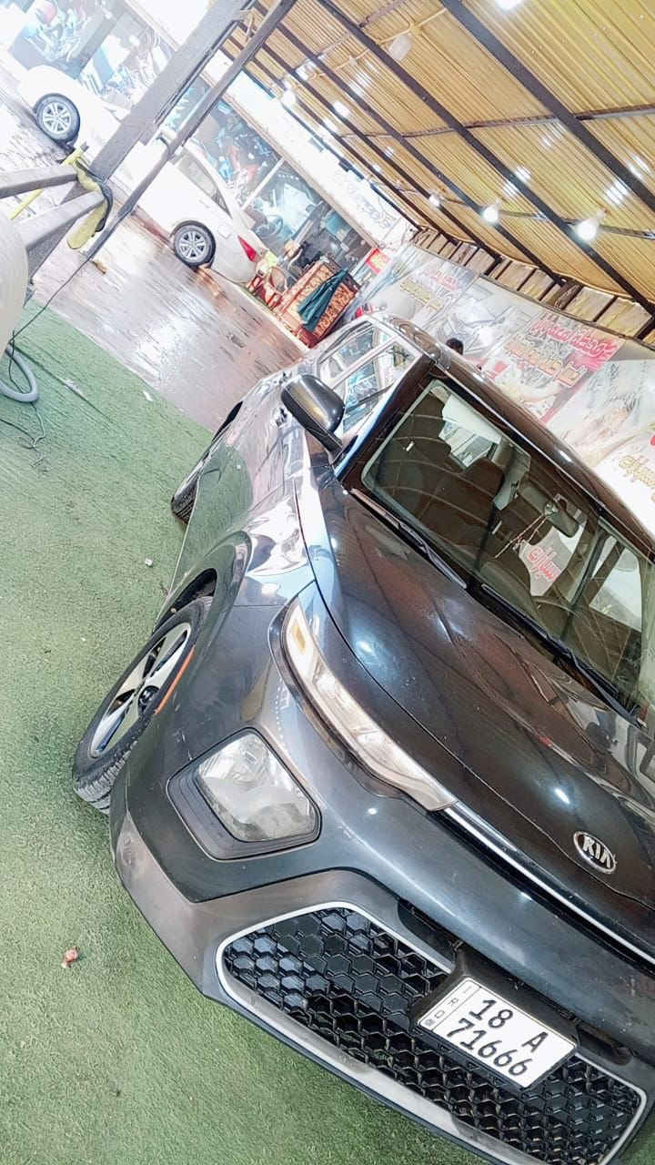 كيا صول موديل ٢٠٢٠ مكينه ٢٠٠٠ دوش
ضرر امريكا (جاملغ عكس السائق و البنيد قليل بارد) بدون دواخل
ماشيه ٣٦ الف ميل 
رقم بابل دولي باسمي تحويل مباشر
السعر ١٣٨ ورقه وبيها مجال
 الحله / ***********
