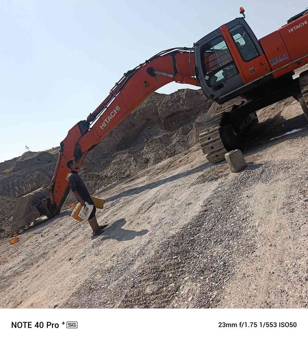 سلام عليكم حفاره البيع زت حجم 500رقم اربيل تحويل مباشر السعر 6وبيه مجال حك الجيه***********
