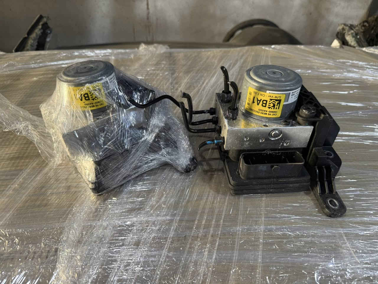 على بركة الله وصول غراض النترا اللون المميز 24/25كراج محمد الفهد للاستفسار ***********–***********
