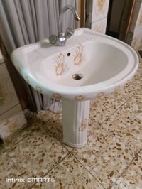 مغسلة للبيع نضيف مكاني بغداد الشعب سعر 15 الف