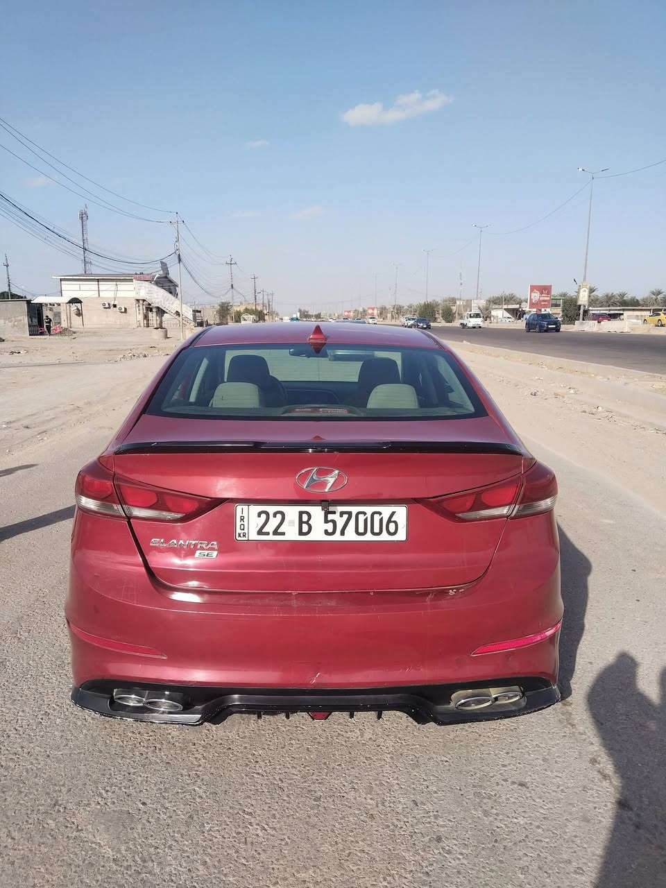 السلام عليكم للبيع السعر 110 الانترا 2017 أمريكية رقم اربيل انگليزي سنوية وهزة ورقام جدد حادثها من أمريكا فقط بنيد وراجع نفسة بيها مكانات صبغ جمالية أقل الاحزام كير مكينة مكفولات تبريد ثلج وي السويج تدفئة  مكفولات صدر امامي خلفي جديد تخم تاير جديد باتري جديد كهربائيات كلها شغالة السيارة جاهزة ربع دينار متذب عليها عنوان بابل المسيب ***********
