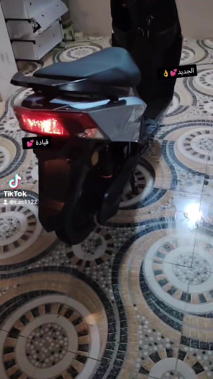 السلام عليكم سكنس للبيع مواصفات ومعروفه    يشائر لا يت عالي ناصي زينون ابيض بك شغال ست  بطاريات شرط ست بطاريات   شرط على الفحص دبل سويج دبل بصمه مطار السعر 350 وبي مجال بسيط للطيبين مكاني موصل لايسر حي القاهر  رقم ***********

