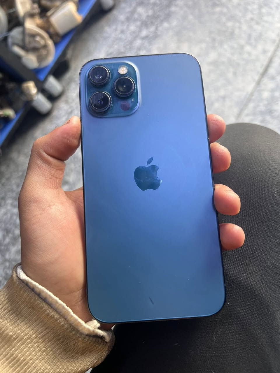 ايفون ١٢برو ماكس ذاكره٢٥٦ ممفتوح الجهاز نضافته ١٠٠ يطاريه ٧١ وتر بروف سعره 460 وبي مجال مكاني الشعب بغداد 

***********
