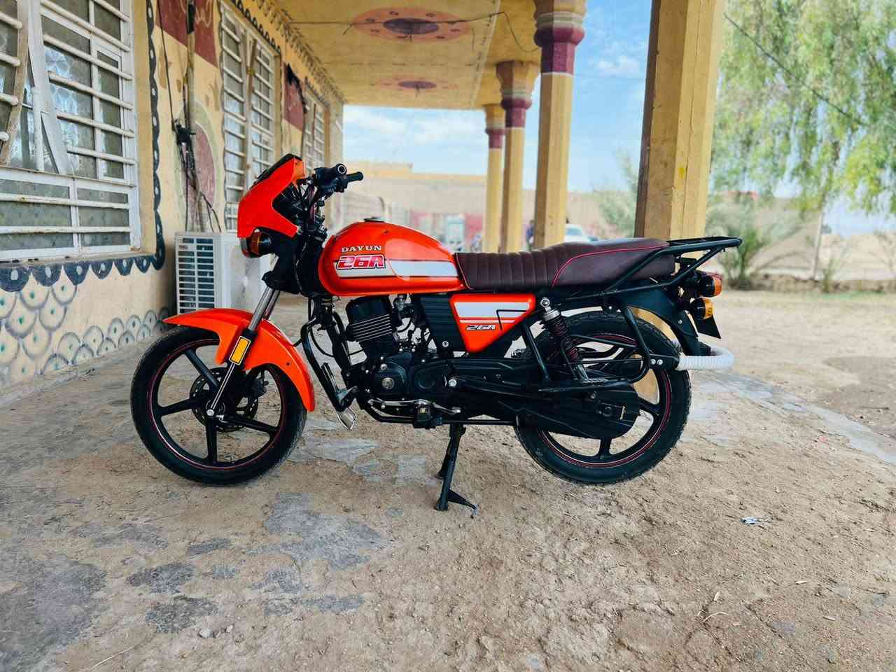 سلام عليكم درجه البيع ديون نفخ موديل 22 وراق صولي وصل معرض كبل ترقم مبيه اي نقص درجه جديده كلش محرك مكفول كفاله عامه شرط ممفتوح درجه ممشيه قليل درجه جديده كلش محرك كهربيات توير كمليات مجنبزه علاء وضع الشرك تجي وتشوف بعينك نعومه فول مبيه اي نقص حلاء من الصوره كامله السعر مليون 300 وبيه مجال الشراي نتصل وبيك خير ودلل ***********
