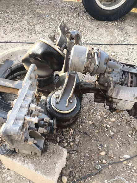 سنكل للبيع موديل 17 جديد كامل/4 جوبلسات بلادي دبلات دسكات كله جديد مال كصه السعر 11$ 
كنديسرات بلادي جوبلسات بلادي كله جديد موجود بكركوك ***********
