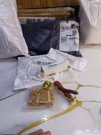 ختم يوناني • توصيل