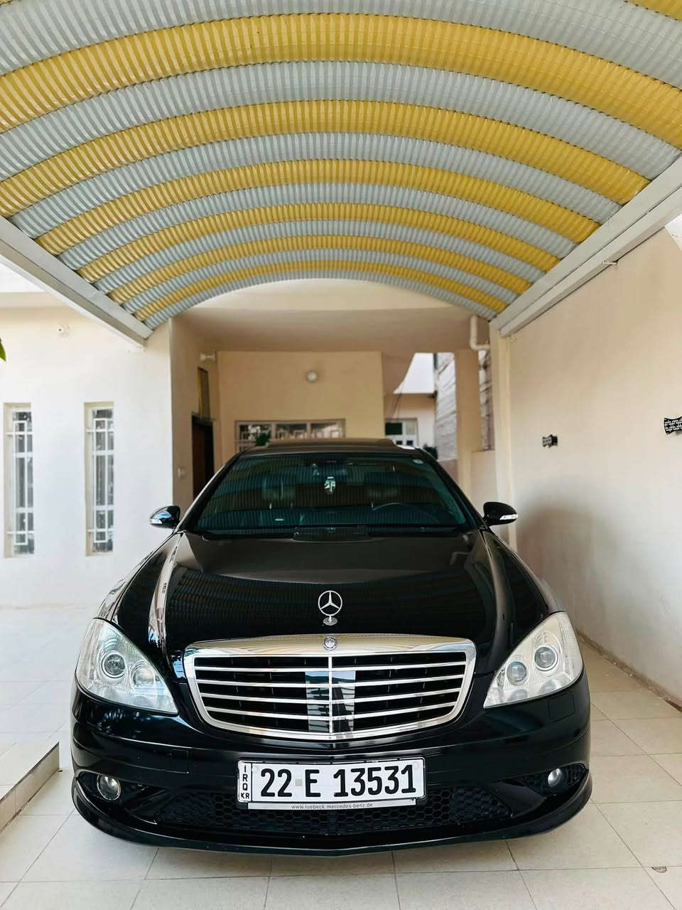Mercedes-Benz S63  2008
-------------------------------------
#السعر : 188$ وبيه مجال 
‏
#رقم الهاتف : ***********

#رقم السيارة : اربيل 

#مكان السيارة : واسط/العزيزية 
-------------------------------------
سلام عليكم 
للبيع  او مراوس مرسيدس S63 AMG اصل موديل 2008 باب قصير محرك 5.5 تنفس طبيعي داخل دزاينو سيارة رقم اربيل مكفولة  وارد الماني  صبغ اقل لهلال خلفي عكس السايق ماشية 145  الف كيلو متر حقيقي  
تفاصيل👇🏻👇🏻
1_ بصمة⁩ تشغيل 
2_محركV8 +كير مكفولات ⁦⚔️⁩
3_تبريد 3 قطع +ثلاجة⁦❄️⁩
4_كروز سرعة🔒 
5_ سلايت ⚔️
6_  شاشة  🖥
7_ مري قلاب مع البك
8_تنتة كنتارة بلادي    ⁩
9_انارة ترحيب💡 خارجية وداخلية ⁦⚔️⁩
10_شاشة اعطال💬
11_كشنات امامي خلفي كهرباء ⁦⚔️⁩
12_لايت زنون 
13_ مري شفط
14_ ايرباكات سليمة 
15_ويل 19 AMG اصلي بلادي  ⚔️⁩
16_سستم صوت harmen gardon 
17_صدر امامي خلفي جديد ⁦🛠️⁩
18_حساس مطر💦
19_هزة وفحص جدد+سنوية جديدة  
20_لايت اوتو   ⚔️
21_ وضعيات قيادة سبورت وعادي واوتو🔥
22_ناظور ليلي 
23_كشنات تدفئة تبريد امامي خلفي 
24_شفتات ستيرن 
25_عداد 320 بلادي 
26_ابواب شفط 
27_صندوق كهرباء 
28_بردات جانبية 5 
29_رادار امامي 
30_ستيرن كهربائي متحرك 
31_دخول ذكي بدون مفتاح 
32_حساسات امامي خلفي 
33_دبل جام بلورايز بلادي 
34_انارة محيطية متغيرة 64 لون 

 
-------------------------------------
