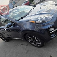 السلدم عليكم سيارة سبورتج وارد أمريكي حادث صفحه الصدر الموديل 2021-: ع...