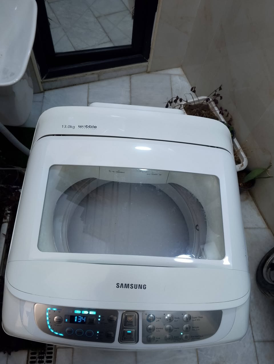 سلام عليكم غساله  سامسونك فول للبيع وشرط الفحص والضمان نضافه 95 بل ميه حجم الكبير السعر 450 وبيها كربلاء حي العباس مجال للستفسار اتصل ***********
