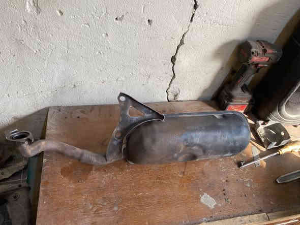 السلام عليكم مرخصة الادمن عندي بوشه مال بطه اصليه وكلاجات امامي خلفي وكابريته اصلي خط واحد فشك كرنك شرط الشغل صالنصه اويل بم دهن سلف  مكينه كامله تريده شلعه تريد ابيعلك قطع  

وعندي مكينه مال اكزز فحل خطين تريده كامله تريده تفصيخ  قبق هندر كلجات امامي خلفي بيه بوشه اصليه عايزه فقط رايمر صالنصه ويل خلفي واسعارهن مناسبه وجوه السوك وشرط القناعه والنضافه وهاذه رقمي ***********
