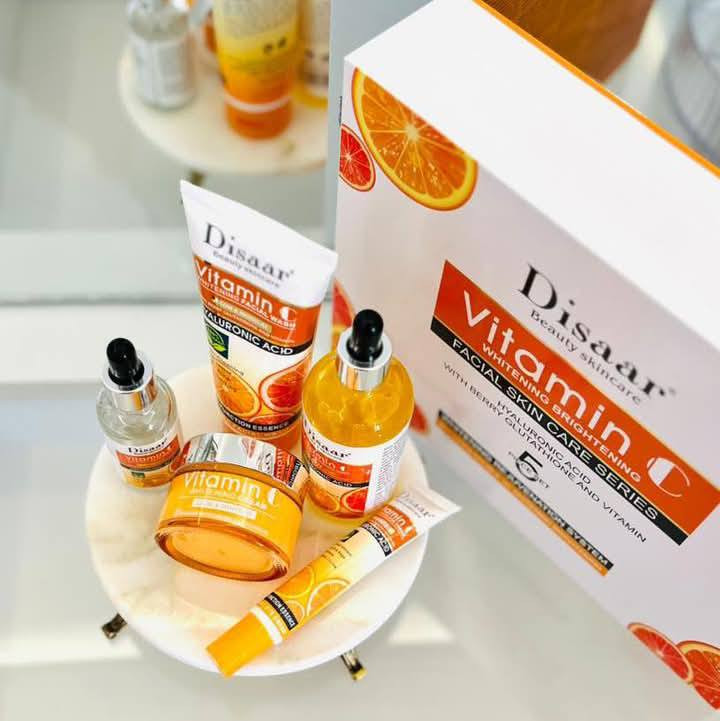 عروووووووض العيد
السعر 15 الف 

💡 مكونات المجموعة:

⚠️ غسول الوجه: لتنظيف عميق ومكافحة حب الشباب.

⚠️ تونر: لتوازن البشرة وترطيبها.

⚠️ سيروم فيتامين C: لتفتيح وترطيب البشرة بعمق.

⚠️ كريم التبييض: لتوحيد لون البشرة ومنحها إشراقة طبيعية.

⚠️ كريم تفتيح تحت العين: لتقليل الهالات السوداء وعلامات التعب.

📌 طريقة الطلب:

للحجز، تواصلوا معنا عبر رسائل الصفحة أو واتساب على الرقم: ‏‪***********‬‏
