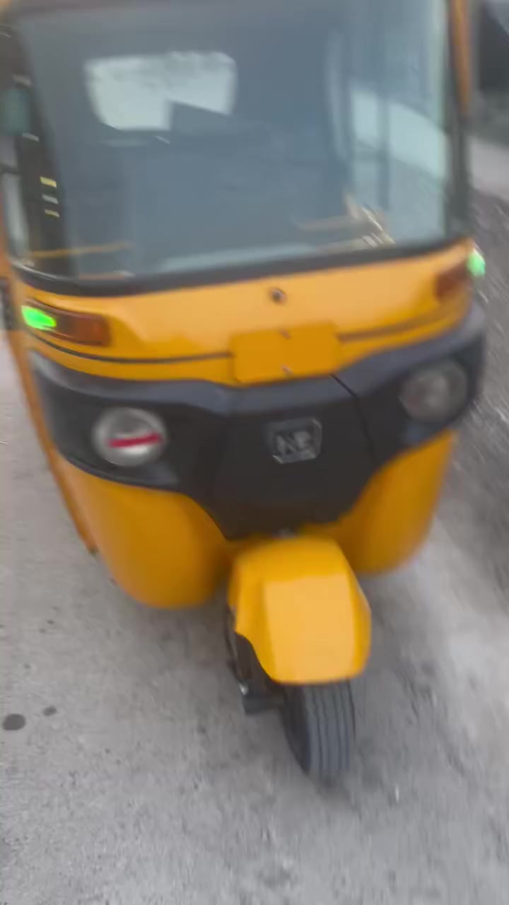 السلام عليكم البيع تكتك مكفوله ٢٢ شهر ١١ رقم وسنويه بغداد بسمي العنوان بغداد البلديات الرقم ***********
