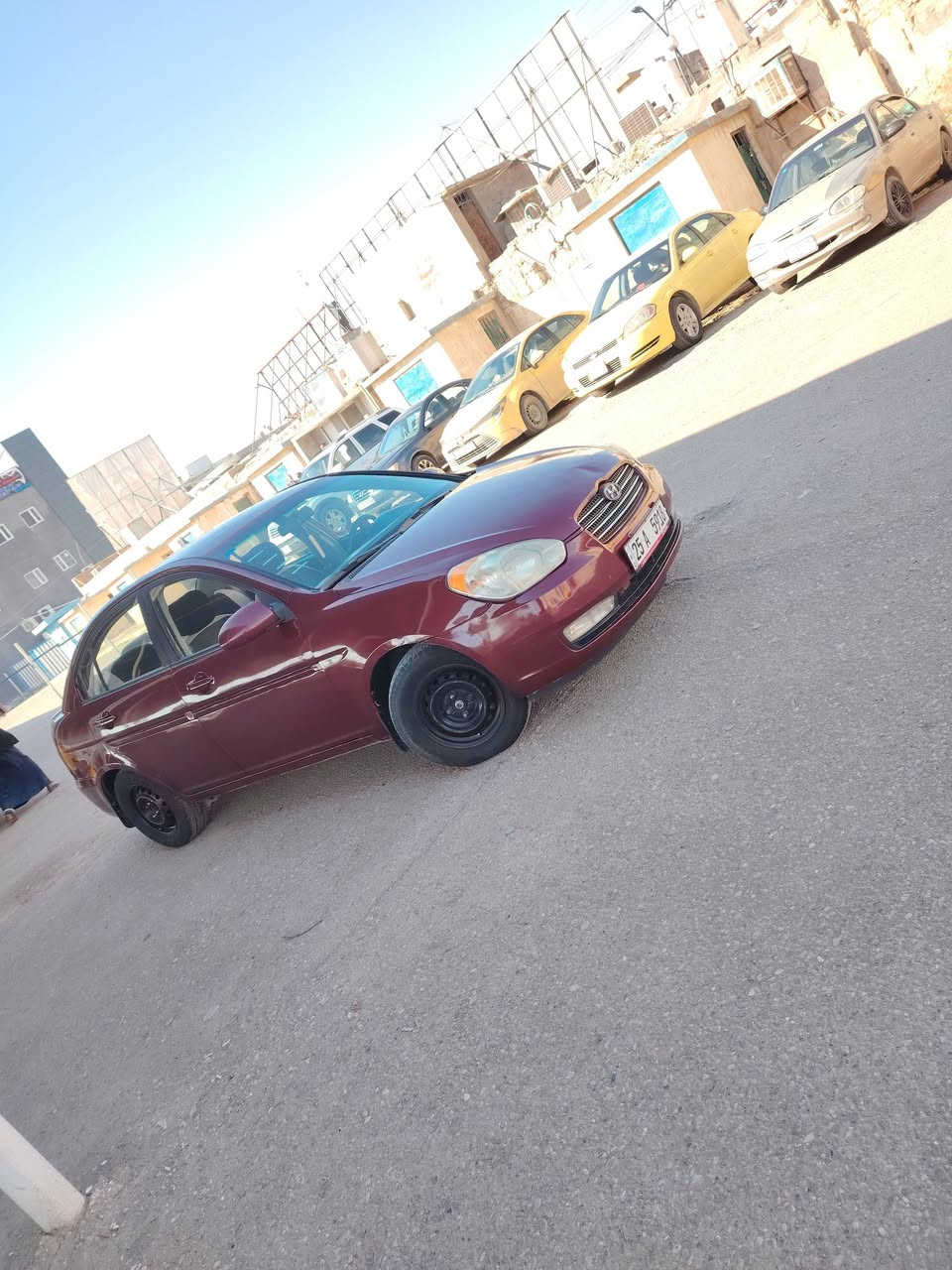 السلام عليكم #للبيع بسعرمناسب جدآ هونداي أكسنت2006 رقم كركوك مشروع وطني سنويه لل29بسم ابن عمي تحويل مباشر كير ومحرك شرط صدر جديد تايرات جدد كهربائيات ع وضع الشركه داخل جديد بدون ضربه مصبوغه فرن جماليه فقط اثر جراد #السعر72وبيهامجال شي قليل المكان صلاح الدين تكريت للأستفسار***********
