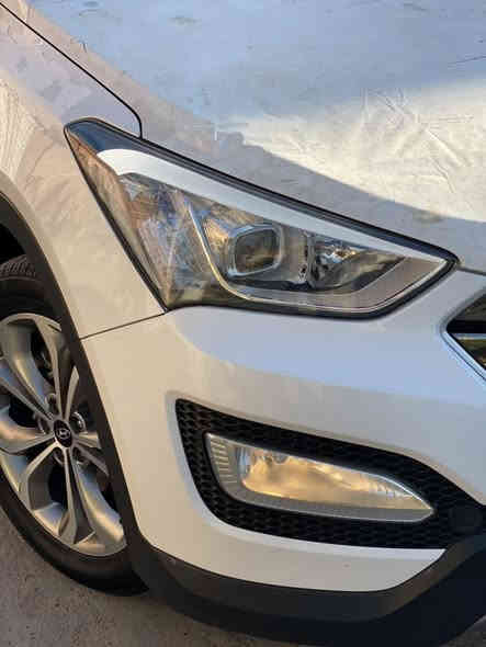 السلام عليكم 
للبيع هونداي سنتافي ( قطعه نادره ) سياره شبه زيرووو جديده جدا كفاله عامه بدون صبغ او تبديل او بارد او شخوط او رصعات او حادث حتى دعاميات مالتها بلادي مكفول 

موديل ٢٠١٦ السياره
مواصفات الشركه العامه استلام بعدها ع وضع شركه كتلوكات فابلون شركه بيها 
محرك سته سلندر حجم ٣٣٠٠ سبعه راكب ثلاث قطع تبريد تحكم ستيرن جهتين كراسي كهرباء اناره ترحيب داخليه وخارجيه فورويل درايف مود ايكو مع العلم محرك بلادي ما مفتوح ع وضع شركه مكفول من  كلشي 
ماشيه ٣٤ الف فقط حقيقي 
للعلم سياره ع ايدي ماخذها  محافظ عليها جدا نضيفه 
مكاني بغداد سبير منازل
رقم بغداد الجديد دولي سنويه مجدده هزه جديده 
سعرها ع رقم ***********
اخوان رجاءا شراي جناي يتصل مو شراي ارفع منشور بكلمه يالله
