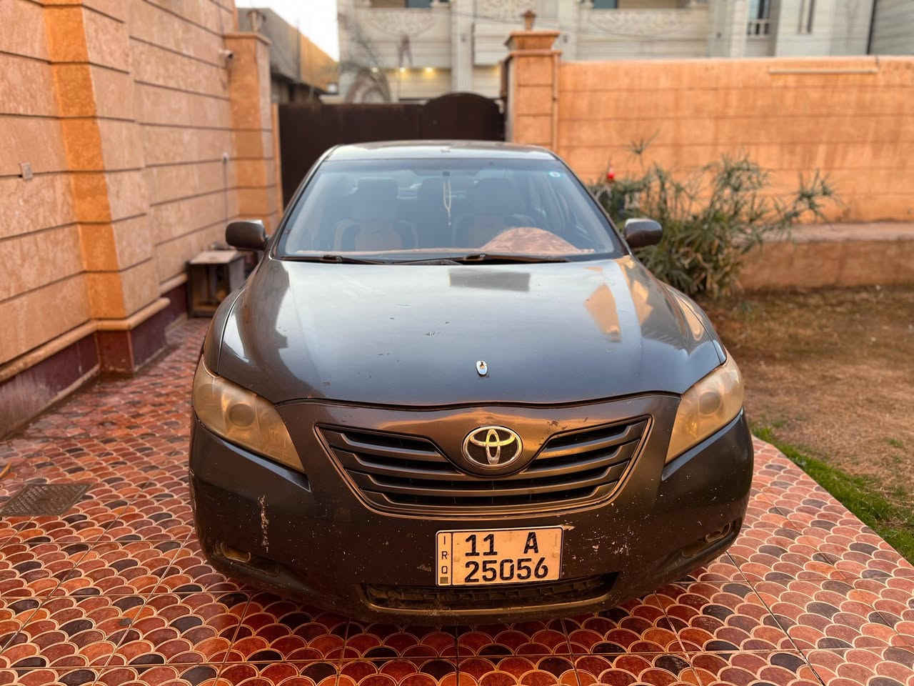 السـلام عليـكم
للبيع كامري 2007 رقم بغداد، وارد أمريكي، ضررها قطعة واحدة فقط، باب السائق مصبوغ حزام، محرك 2400، أربع سلندر، السيارة نظيفة بدون أي نقص. السعر 85$. للاستفسار اتصل ***********. مكان سياره تكريت
