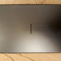 ايباد سامسوك • شاشة مكسورة • ناصريه مركز